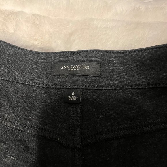 Ann Taylor Sz 8 Dark Grey Slim Straight Comfy Stretchy Cotton Blend Work Pants - Picture 3 of 11